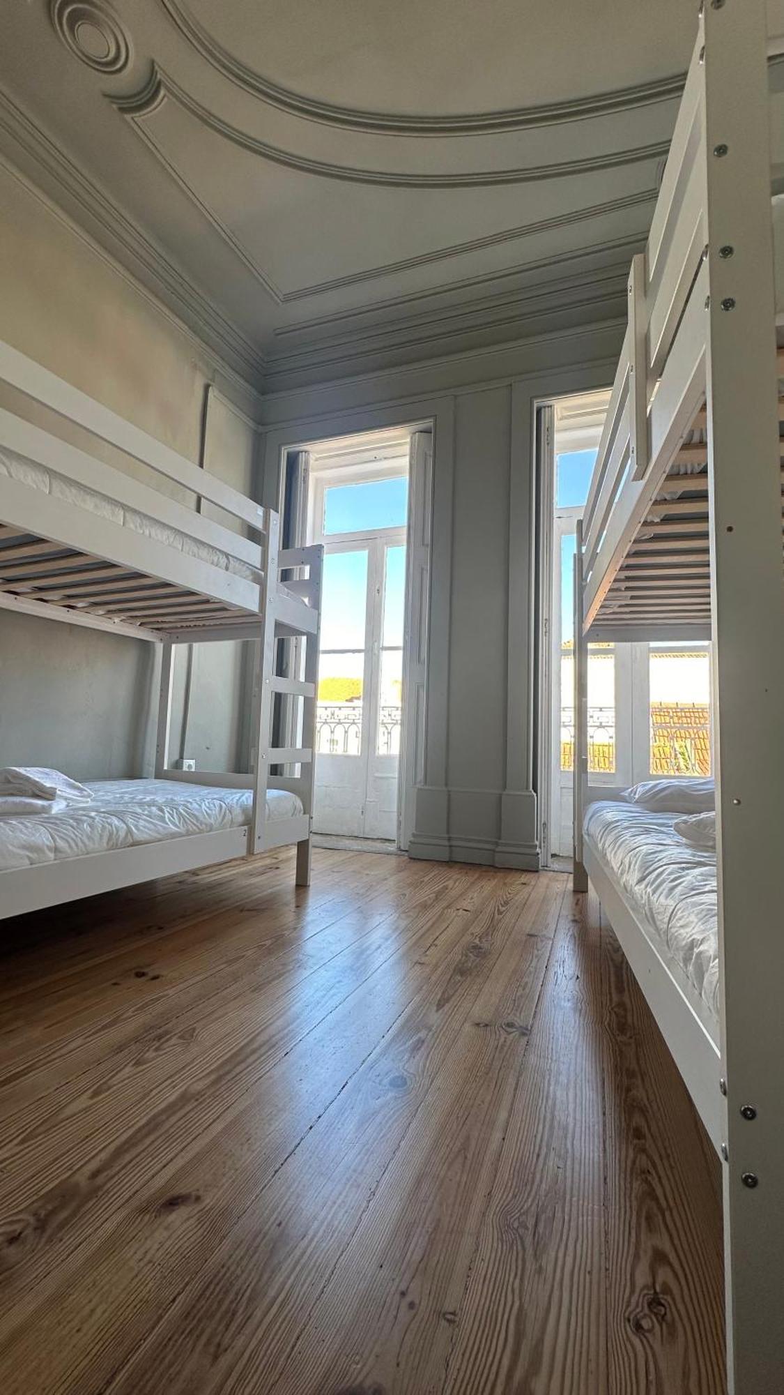 A Beira Hostel 阿威罗 外观 照片