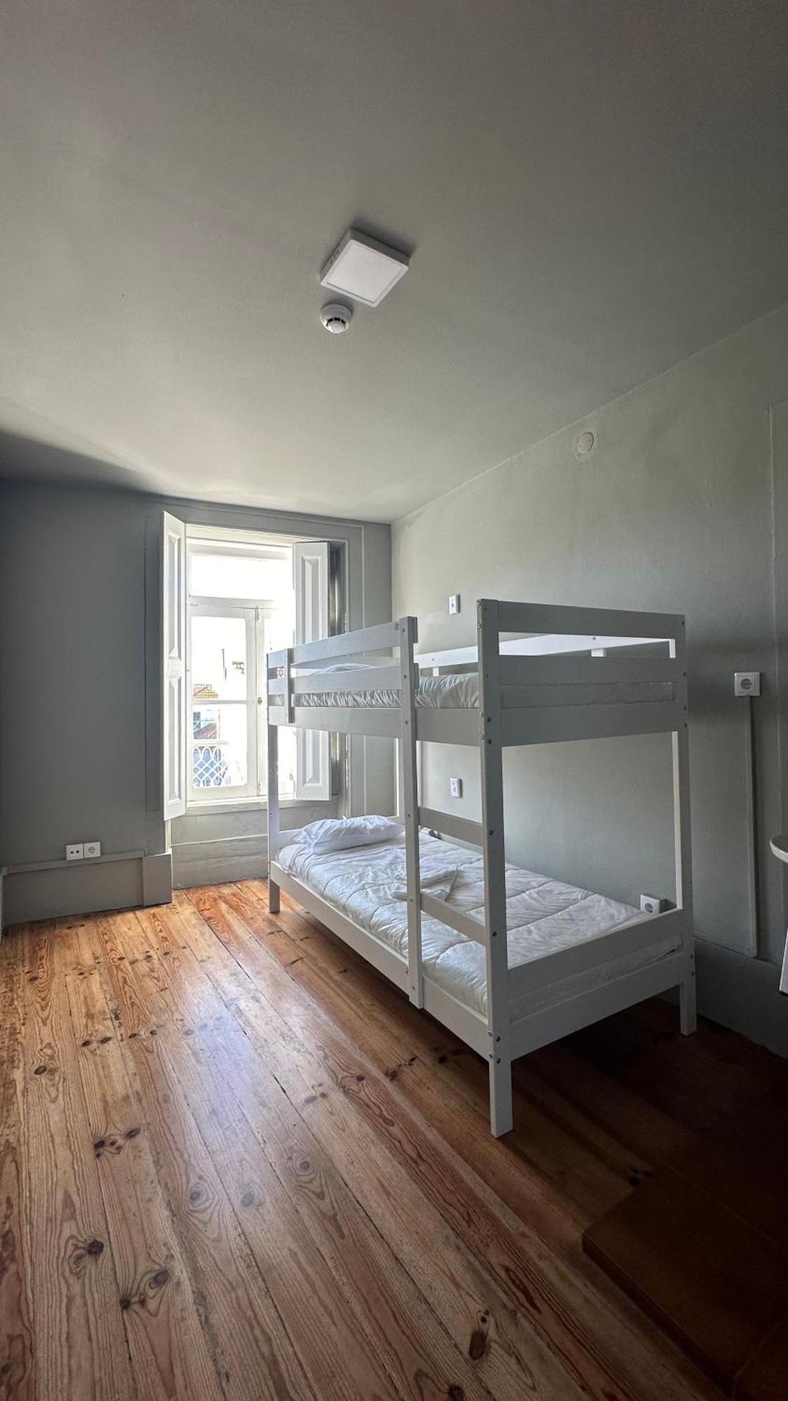 A Beira Hostel 阿威罗 外观 照片