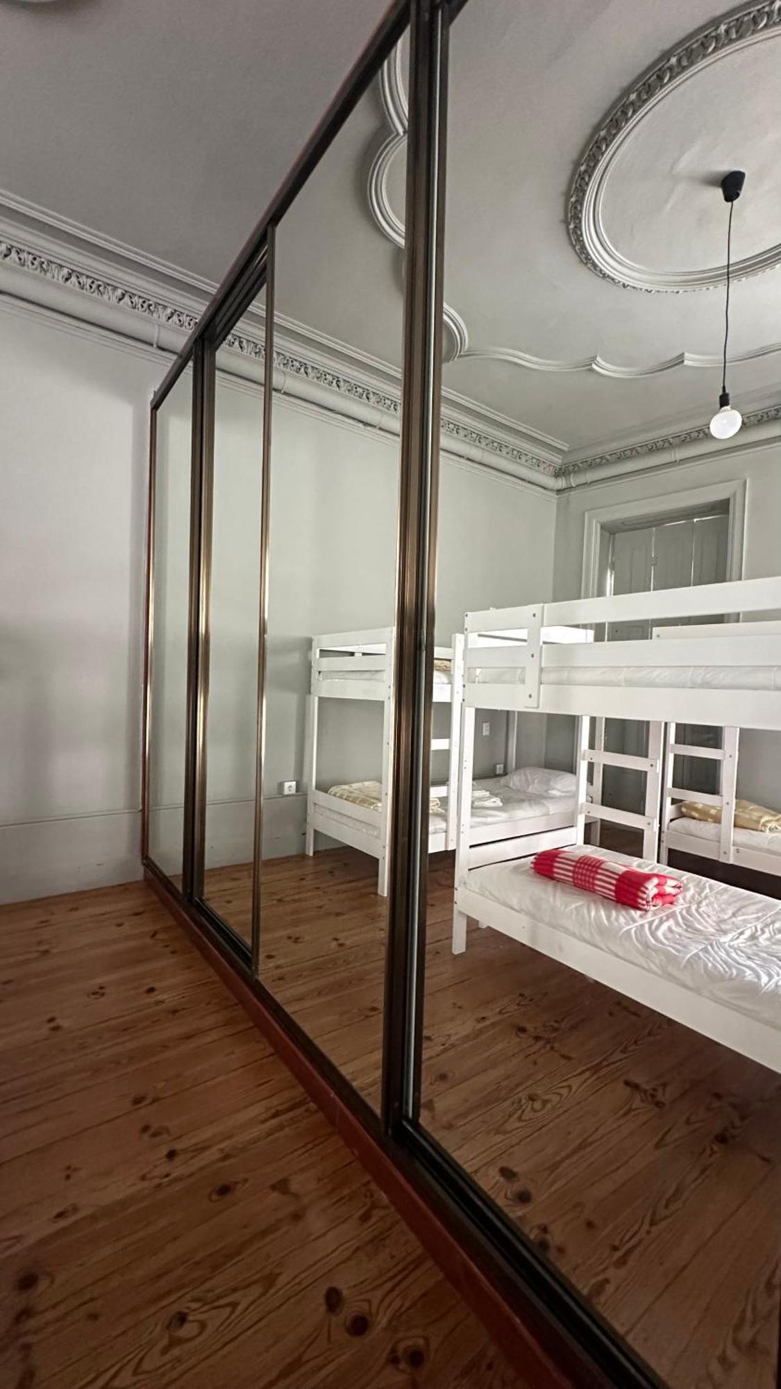 A Beira Hostel 阿威罗 外观 照片