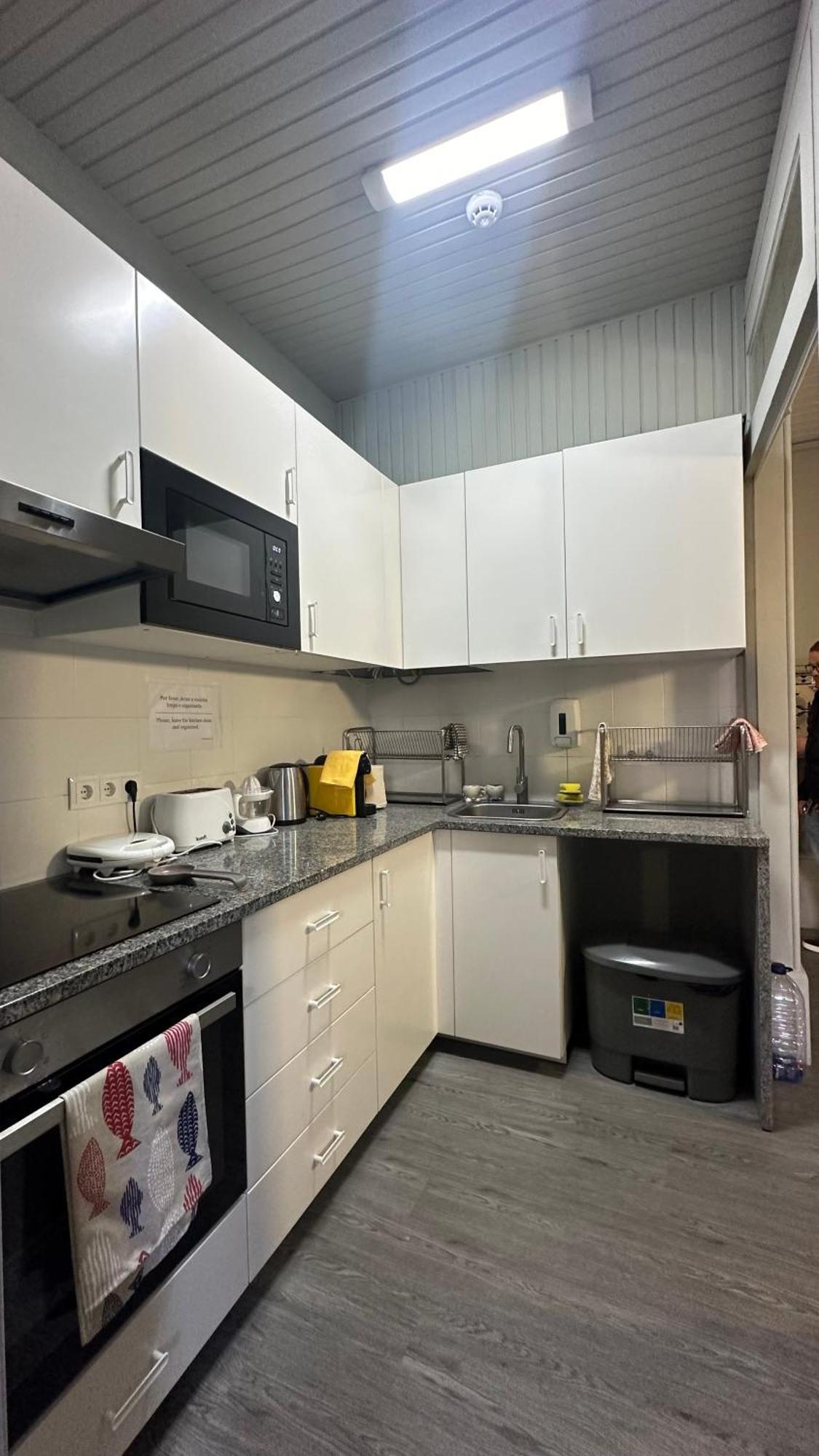 A Beira Hostel 阿威罗 外观 照片